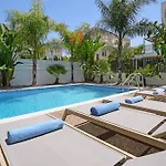 فيلة Evergreen - 3bed Large Pool *
