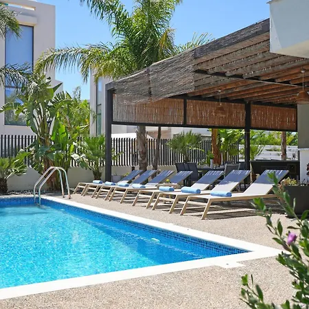 Evergreen - 3bed Large Pool *