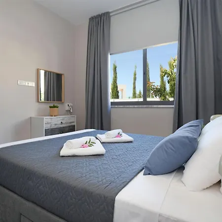 Βίλα Evergreen - 3bed Large Pool