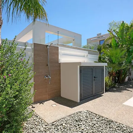 Evergreen - 3bed Large Pool Holiday home Protaras