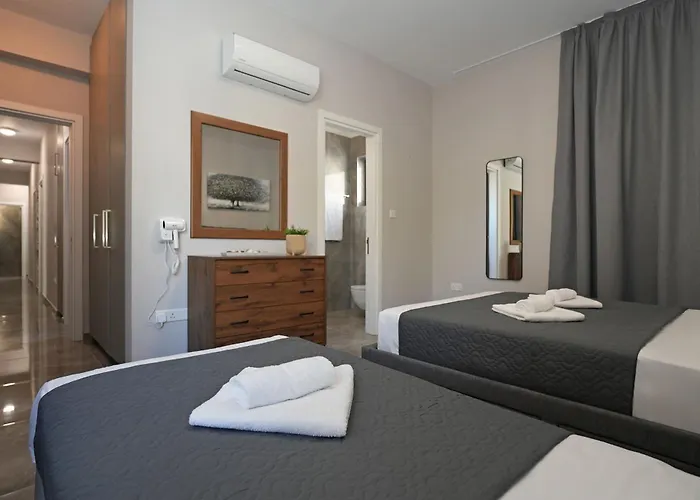 Evergreen - 3bed Large Pool *