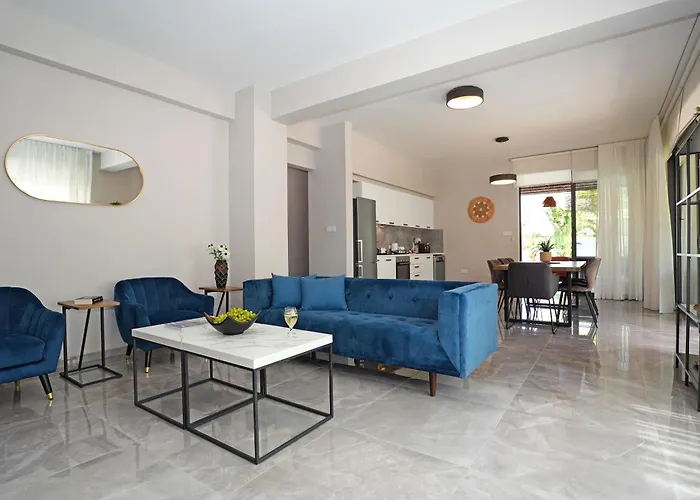 Vilă Evergreen - 3bed Large Pool